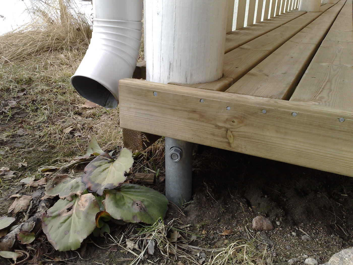 How long do screw piles last? UK Helix